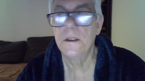 Snapshot of patrick5275 chatting on February 1, 2025, 7:05 am patrick5275 online show from February 1, 2025, 7:05 am