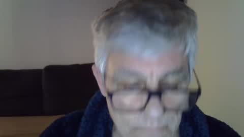 Snapshot of patrick5275 chatting on February 10, 2025, 5:47 am patrick5275 online show from February 10, 2025, 5:47 am