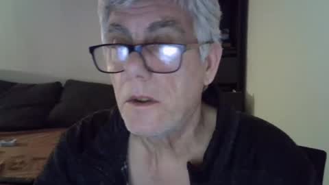 Snapshot of patrick5275 chatting on February 12, 2025, 10:48 pm patrick5275 online show from February 12, 2025, 10:48 pm
