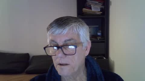 Snapshot of patrick5275 chatting on February 16, 2025, 6:43 am patrick5275 online show from February 16, 2025, 6:43 am
