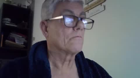 Snapshot of patrick5275 chatting on March 5, 2025, 8:21 pm patrick5275 online show from March 5, 2025, 8:21 pm