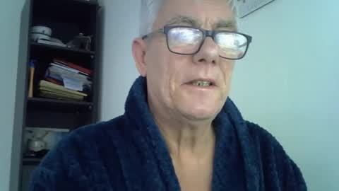 Snapshot of patrick5275 chatting on March 6, 2025, 6:41 am patrick5275 online show from March 6, 2025, 6:41 am