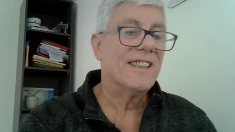 Snapshot of patrick5275 chatting on March 6, 2025, 2:40 pm patrick5275 online show from March 6, 2025, 2:40 pm