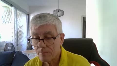 patrick5275 online show from April 25, 2026, 9:23 am
