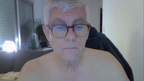 patrick5275 online show from May 1, 2026, 4:39 am