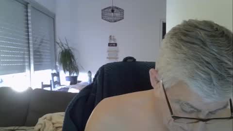 patrick5275 online show from May 9, 2026, 5:23 am