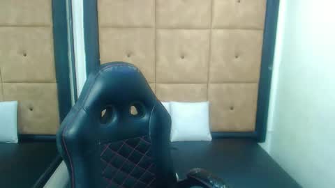 PatrickXX 1 online show from September 28, 2025, 1:49 pm