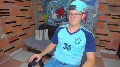 .... online show from February 14, 2025, 10:58 pm