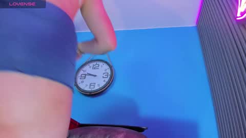 Hi  Pvt open Moans from lovense  tell me  Fav   113366 Especial level 33 online show from December 11, 2024, 3:35 am