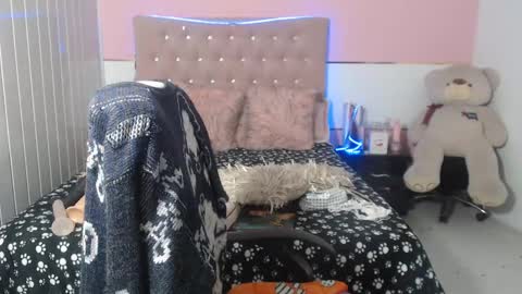 patty squirt87 online show from February 27, 2025, 5:45 am