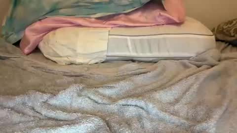 Snapshot of pattys_worlds chatting on February 14, 2026, 12:18 am Patty online show from February 14, 2026, 12:18 am