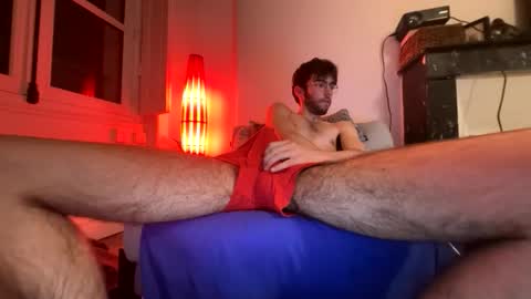 paul442386 online show from May 3, 2026, 8:37 pm