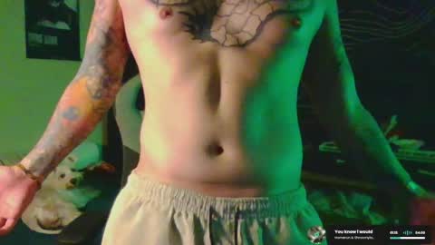 Snapshot of paul_razor chatting on May 27, 2026, 7:22 pm Paul online show from May 27, 2026, 7:22 pm