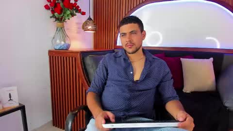 Paul Rivera online show from April 10, 2026, 8:24 pm