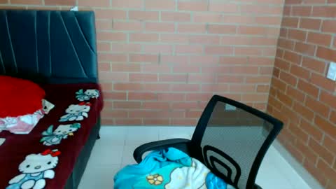 paula__117 online show from June 23, 2026, 11:14 pm