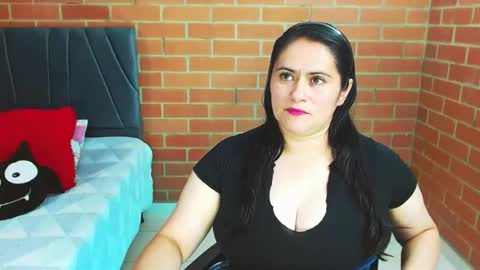 paula__117 online show from August 5, 2026, 12:46 am