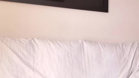 PAULA BROWN online show from April 26, 2026, 2:04 pm