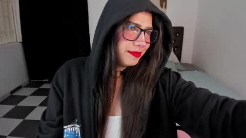 CALL ME PAULA  online show from December 8, 2024, 2:09 pm