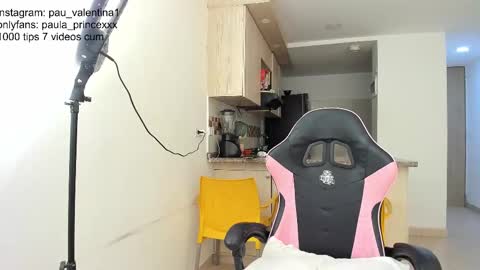 paula princexx online show from March 12, 2026, 10:38 pm