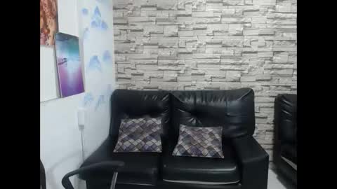 paula ross online show from February 15, 2026, 12:18 am