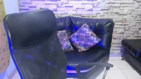 paula ross online show from June 21, 2026, 12:24 am