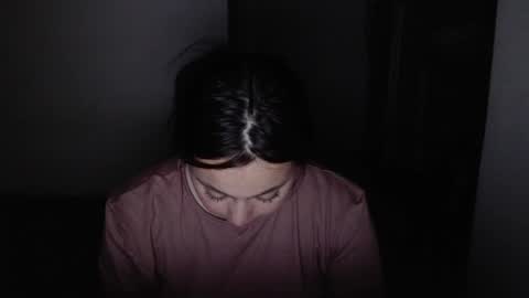 paula_torrez online show from April 23, 2026, 2:24 am