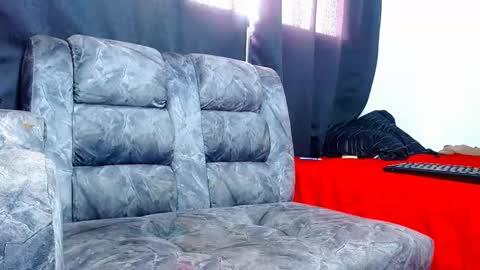 Snapshot of paula_wills chatting on February 23, 2025, 4:02 pm Yura independent  model online show from February 23, 2025, 4:02 pm