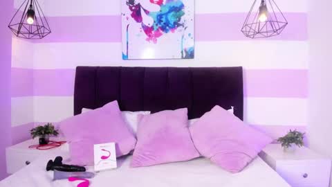 Snapshot of paulacastilla chatting on October 13, 2025, 9:59 pm Pau online show from October 13, 2025, 9:59 pm