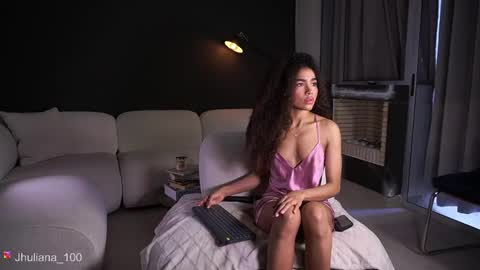 Snapshot of paulacora100 chatting on May 30, 2026, 3:20 pm Paula online show from May 30, 2026, 3:20 pm