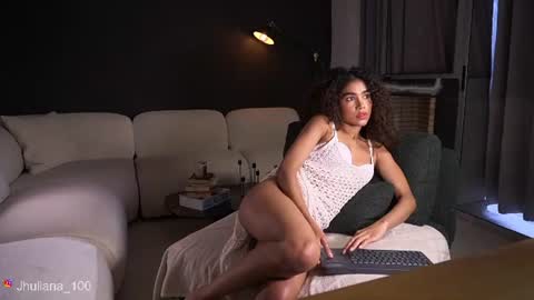 Paula online show from June 24, 2026, 9:25 pm