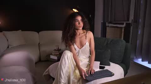 Paula online show from July 8, 2026, 9:30 pm