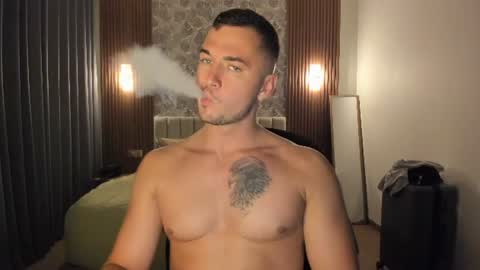 paulblack021 online show from June 25, 2026, 2:43 pm