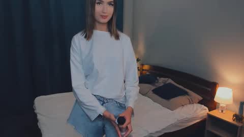 Snapshot of paulettelafevre chatting on September 11, 2025, 9:15 pm Eva online show from September 11, 2025, 9:15 pm