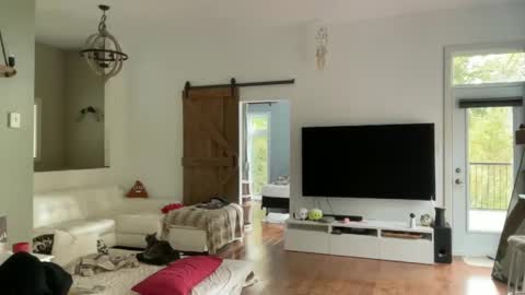 Paulila  Fay online show from September 15, 2025, 1:22 pm