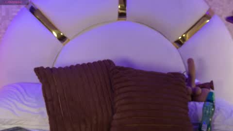 Snapshot of paulina_cano chatting on October 15, 2025, 7:36 pm Paulina online show from October 15, 2025, 7:36 pm