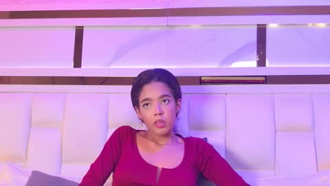 Snapshot of paulina_cano chatting on November 10, 2025, 7:24 pm Paulina online show from November 10, 2025, 7:24 pm