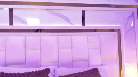 Paulina  online show from April 3, 2026, 3:26 am