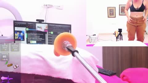 Snapshot of paulina_davis_ chatting on January 12, 2025, 1:42 am Paulina Davis  online show from January 12, 2025, 1:42 am