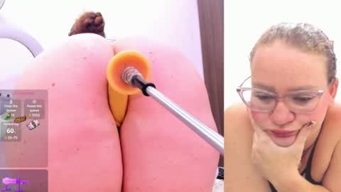 Snapshot of paulina_davis_ chatting on February 4, 2025, 6:36 am Paulina Davis  online show from February 4, 2025, 6:36 am
