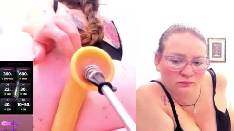 Snapshot of paulina_davis_ chatting on March 8, 2025, 2:12 am Paulina Davis  online show from March 8, 2025, 2:12 am