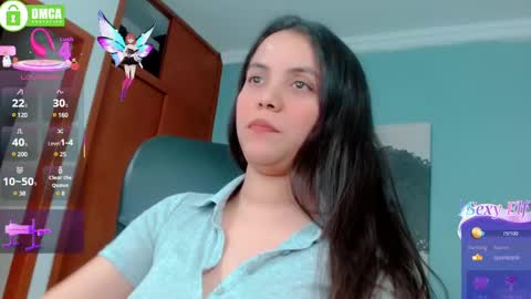 Snapshot of paulina_doll_ chatting on February 17, 2025, 2:09 am Paulina online show from February 17, 2025, 2:09 am