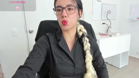 Snapshot of paulina_dossantos chatting on October 16, 2025, 7:26 pm paulina online show from October 16, 2025, 7:26 pm