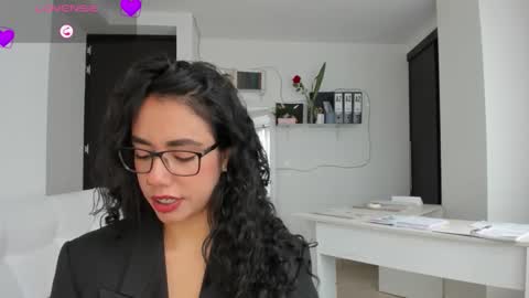 paulina online show from February 21, 2026, 6:53 pm