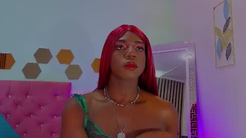 Paulina  online show from June 18, 2026, 7:29 pm
