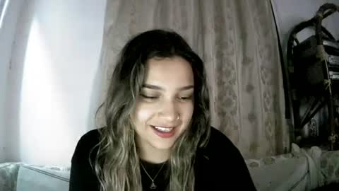 Snapshot of paulina_x_x chatting on July 11, 2026, 5:32 am paulina_x_x online show from July 11, 2026, 5:32 am