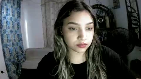 Snapshot of paulina_x_x chatting on July 30, 2026, 6:12 am paulina_x_x online show from July 30, 2026, 6:12 am