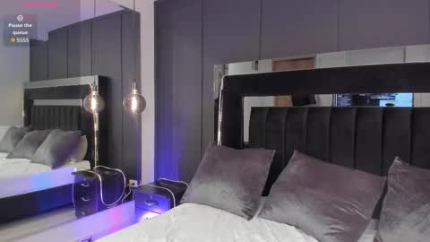 Paulina online show from December 15, 2025, 9:52 pm