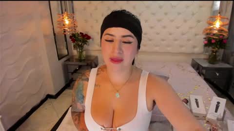paulinabelen21 online show from February 19, 2025, 6:33 am