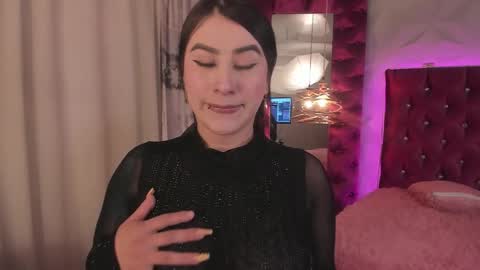 paulinabelen21 online show from October 21, 2025, 4:13 am