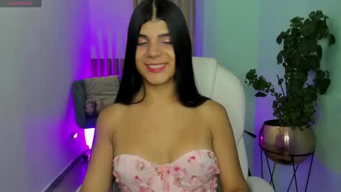 Paulina Belle online show from January 31, 2025, 4:25 am